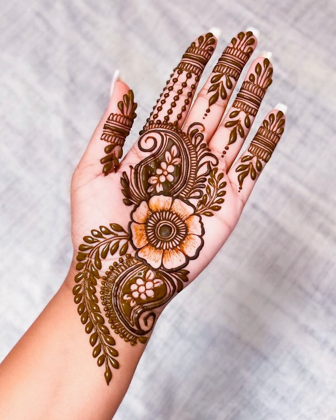 Modern Karva Chauth Mehndi Designs