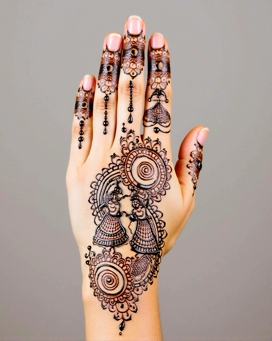 Navratri Mehndi Design