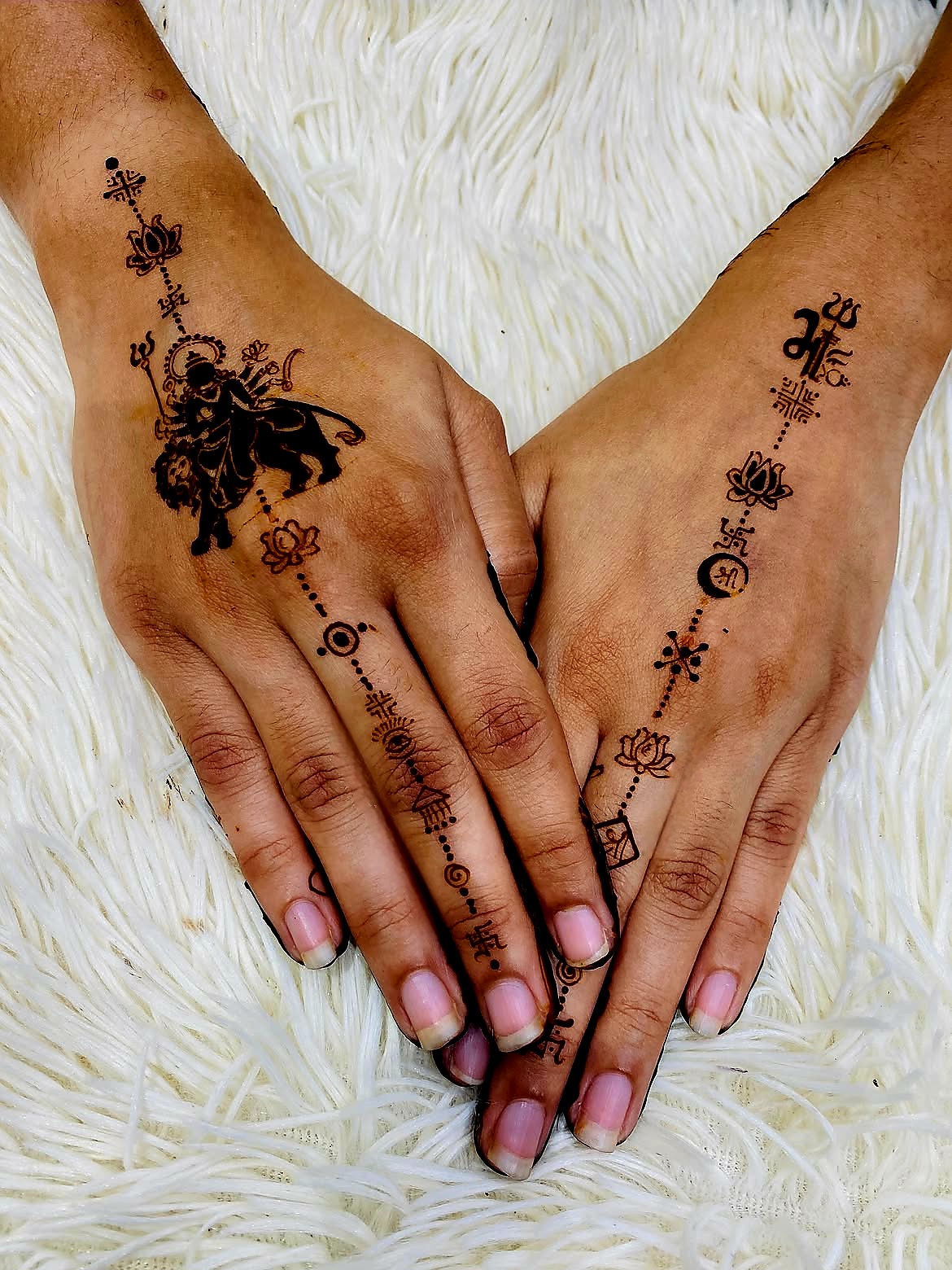 Navratri Mehndi Design